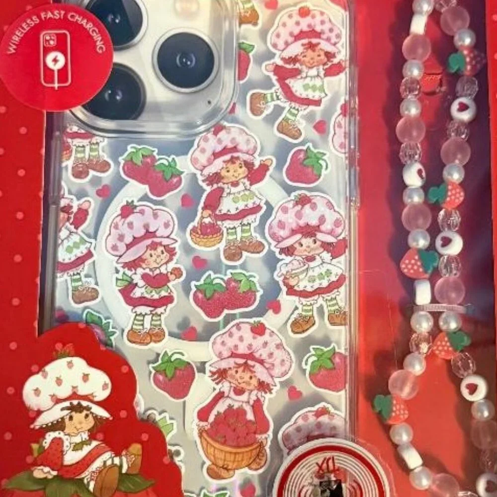 BRAND NEW STRAWBERRY SHORTCAKE IPHONE 15 PRO MAX PHONE CASE & BEADED PHONE STRAP